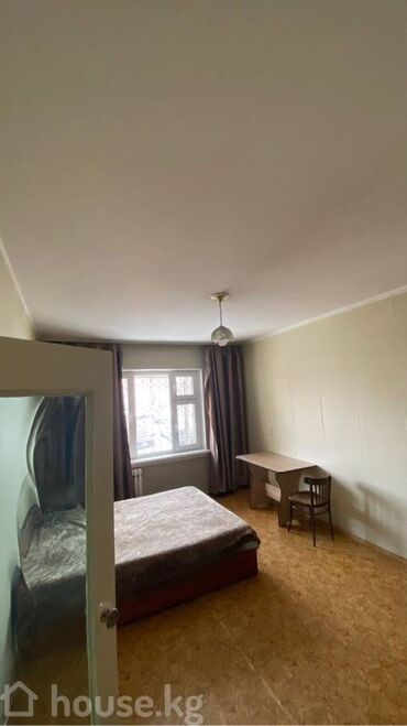 цена на однокомнатную квартиру: 1 комната, 38 м², 106 серия, 1 этаж, Старый ремонт