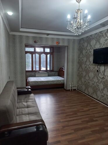 Uzunmüddətli kirayə mənzillər: Razinde Aygun malla uzbeuz 9.mertebeli binanin 1ci mertebesi.1 otagli