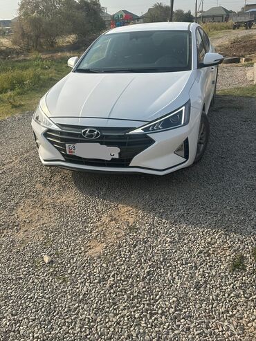 форд фокус автомобиль: Hyundai Avante: 2018 г., 1.6 л, Автомат, Бензин
