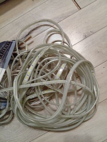 Digər mağaza avadanlığı: Salam Türkan bağlanıb paltarlar bijuteriyalar,ve ləvazimatlar — 10