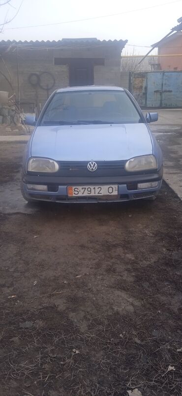 Volkswagen: Volkswagen Golf: 1993 г., 1.6 л, Механика, Бензин, Хэтчбэк