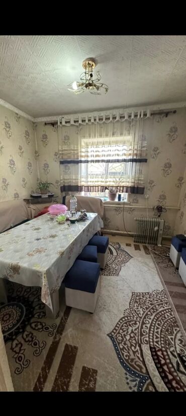 дом сокулук шопокова: 57 кв. м, 3 бөлмө, Унаа токтотуучу жай, Забор, тосулган