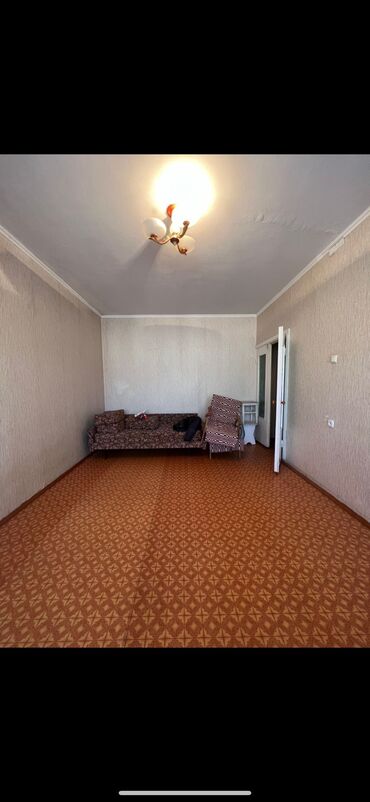 broker po nedvizhimosti: 1 комната, 34 м², 105 серия, 9 этаж, Старый ремонт