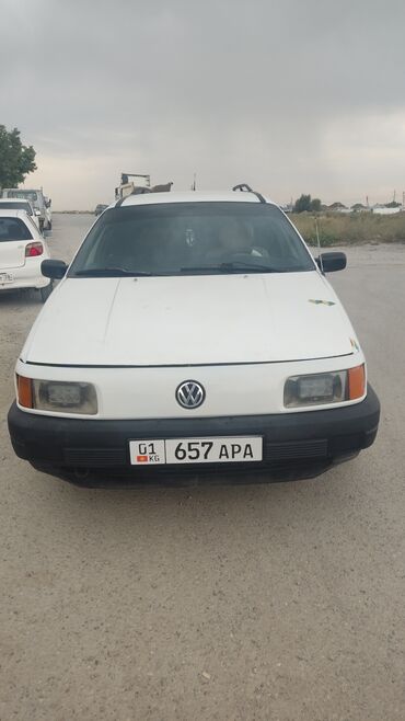 Volkswagen Passat: 1991 г., Механика, Бензин, Универсал