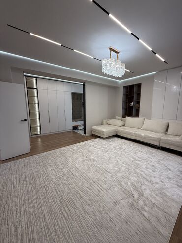 дом в бишкеке купить: 3 комнаты, 80 м², Дизайнерский ремонт