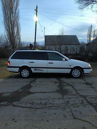 Volkswagen: Volkswagen Passat Variant: 1994 г., 2 л, Механика, Бензин, Универсал — 6