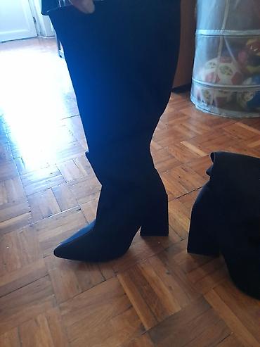 Gležnjače: Zenske crne na stiklu nove nijednom nosene 40 broj — 7