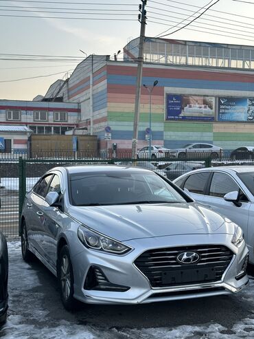 хундай аванта 1: Hyundai Sonata: 2018 г., 2 л, Автомат, Газ, Седан