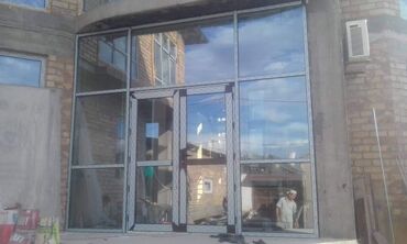 Алюминиевые окна на заказ: • Алюминиевый тамбур. • Входная группа ● Алюминиевые — 18