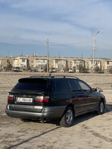 Toyota: Toyota Caldina: 1995 г., 2 л, Автомат, Бензин, Универсал