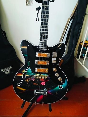 ikinci el gitara: Alət tam təmirli halda toya hazir vəziyətdədir problemi yoxdur — 2