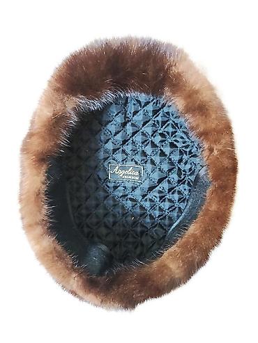 tüklü papaq: - Material: Yumşaq, sıx tüklü kürk (qəhvəyi tonlarda), hamar və parlaq — 2
