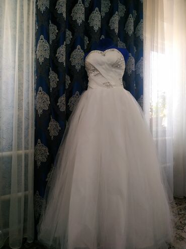 Вечерние платья: Новые,шикарные свадебные платья по низким ценам в живую они просто — 11