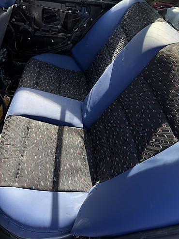 BMW: BMW 3 series: 1991 г., 1.8 л, Механика, Бензин, Седан — 3