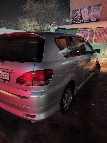 Toyota: Toyota Ipsum: 2003 г., 2.4 л, Автомат, Бензин, Минивэн — 7