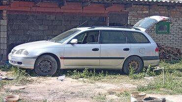 Авенсис 1.8 Газ Бензин