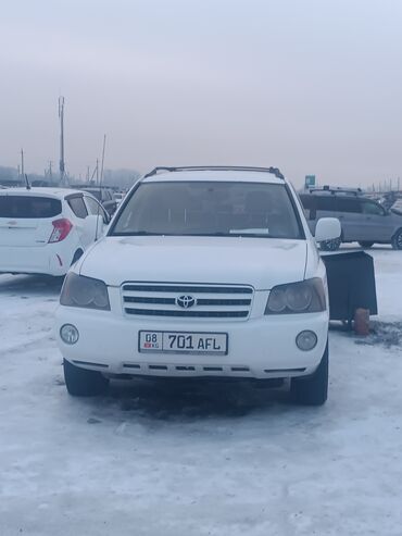 срочно срочно продаю: Toyota Highlander: 2002 г., 3 л, Автомат, Бензин