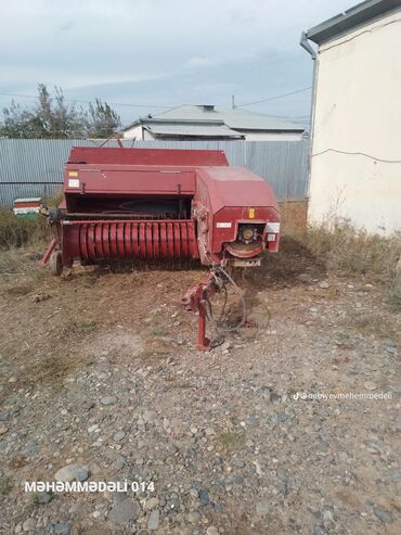 traktor sadığ: Server