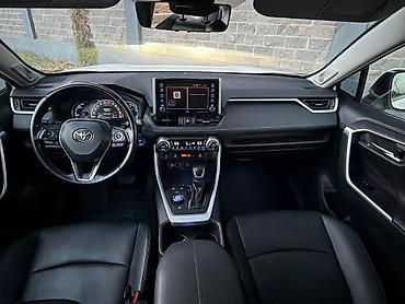 voxy noah: Toyota RAV4: 2020 г., 2.5 л, Гибрид — 7
