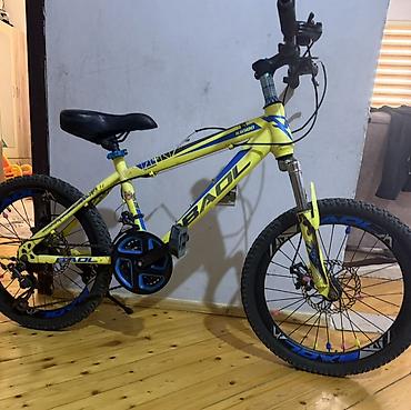 Velosipedlər: Uşaq/yeniyetmə velosipedi – BAOL K500 model Xüsusiyyətlər: - Çərçivə — 1