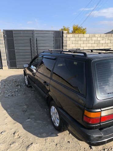 Volkswagen: Volkswagen Passat Variant: 1993 г., 2 л, Механика, Бензин, Универсал — 7