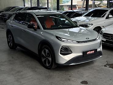 bestune e05: Changan Qiyuan Q05: 2026 г., Электромобиль, Кроссовер — 7