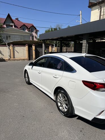 хундай матрик: Hyundai Sonata: 2018 г., 0.2 л, Автомат, Газ, Седан