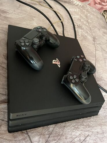 PS4 Pro tam islekdir hec bir problemi yoxdur. Əla qrafika və