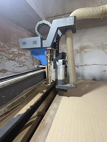 mdf panel: CNC frezə dəzgahı – vakuumlu stol və talaşsorma sistemi ilə Uzeri — 3