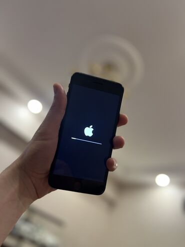 telefon flai izi 7: IPhone 8 Plus, 64 ГБ, Space Gray, Отпечаток пальца