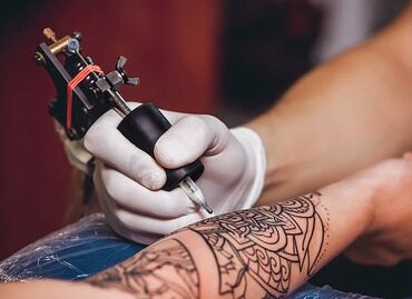 медсестра с выездом на дом: Tattoo’Ların İşlənməsi Və Köhnə Tattoo’ların bərpası. Ətraflı məlumat