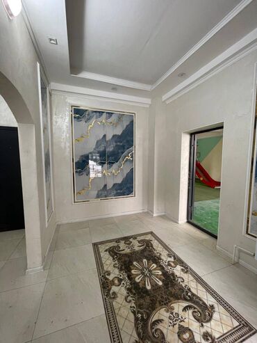 Продажа квартир: 2 комнаты, 67 м² — 12