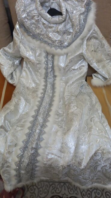 Взрослые карнавальные костюмы: Карнавальный костюм — 19