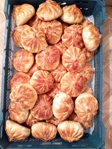 Выпечка, хлебобулочные изделия: Пирожки сосиски в тесте (жареные печенные) беляши самсы курники — 6