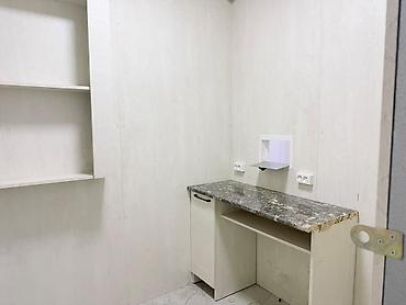 обмен волют: Сдаю Офис целиком: Обмен валют, 102 м², В жилом комплексе, С ремонтом, Первая линия, С отдельным входом, С отдельным санузлом — 9