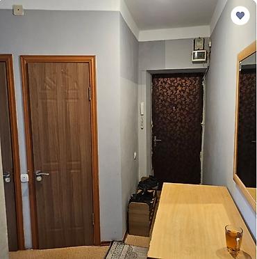 Продажа квартир: 1 комната, 35 м², 105 серия, 3 этаж, Косметический ремонт — 7