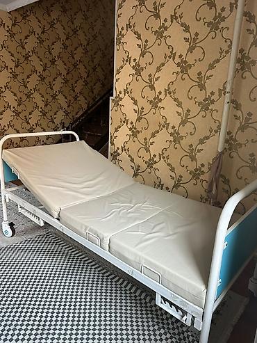 Функциональная медицинская кровать с матрасом - Конструкция: прочная