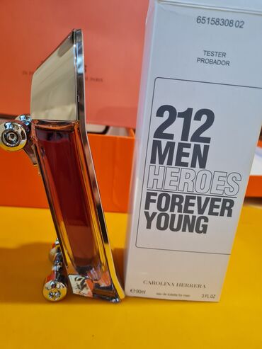 Парфюмерия: Carolina Herrera 212 men Heroes forever young. коробка тестер. 90 ml