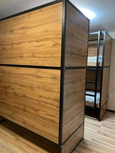 Посуточная аренда комнат: 350 м², С мебелью — 12