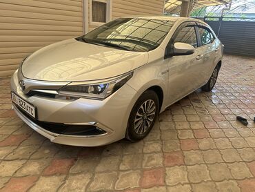 Toyota: Toyota Corolla: 2019 г., 1.8 л, Автомат, Гибрид, Седан