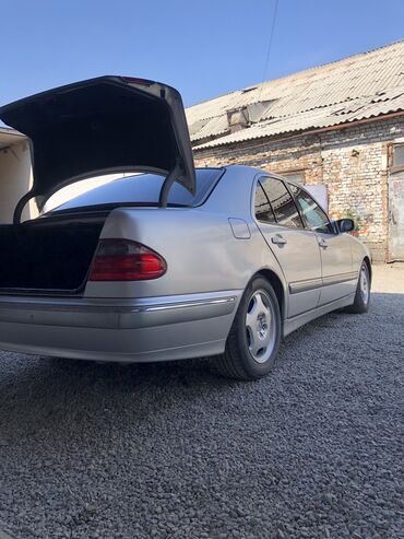 mazda 6 коробка: Mercedes-Benz E-Class: 2001 г., 2 л, Механика, Бензин, Седан
