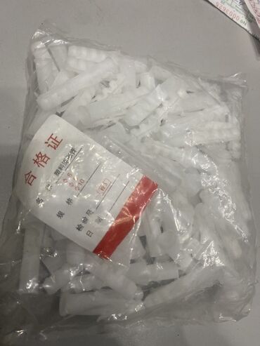 купить выжигатель по дереву: Пакет пластиковых дюбелей (распорных анкеров) - Материал: белый