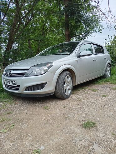 enli təkər: Opel Astra: 1.3 l | 2007 il | 250000 km Hetçbek