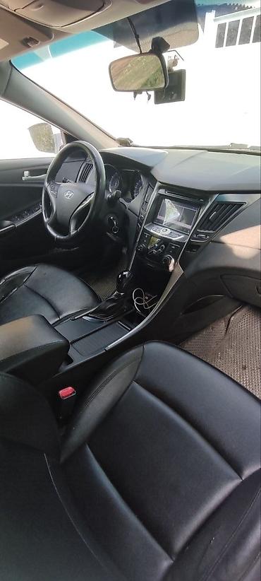 Продажа авто: Hyundai Sonata: 2011 г., 2 л, Автомат, Бензин, Седан — 6