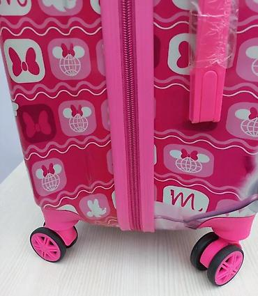 Rančevi, torbe i koferi: Dečji kofer na točkiće – Minnie Mouse motiv - Dimenzije: kabinski — 1