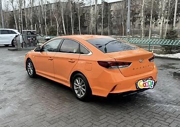 Частная аренда авто: Hyundai Sonata автоунаасы узак мөөнөткө арендага берилет, Минимальный — 13