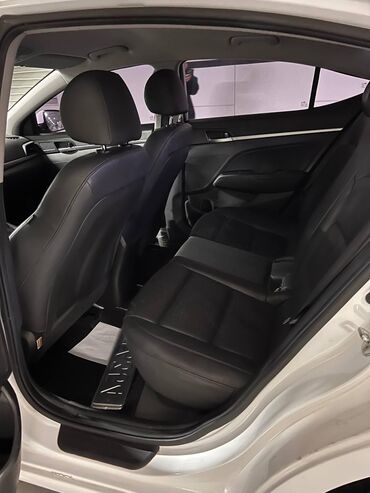 Hyundai: Hyundai Avante: 2019 г., 1.6 л, Автомат, Бензин, Седан — 7