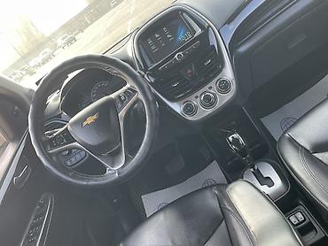 lada largus бу: Chevrolet Spark: 2016 г., 1 л, Вариатор, Бензин, Хэтчбэк — 8