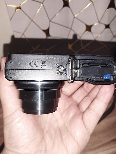 tenda f3: Samsung WB700 kompakt fotoaparat - Linza: Schneider-Kreuznach, 24 mm — 3