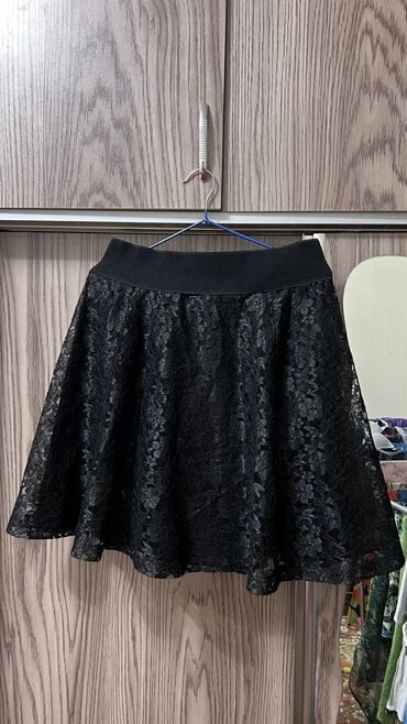 Kardiqanlar, jaketlər: Вещи продаются срочно! Если будите брать много,сделаю хорошую скидку — 29